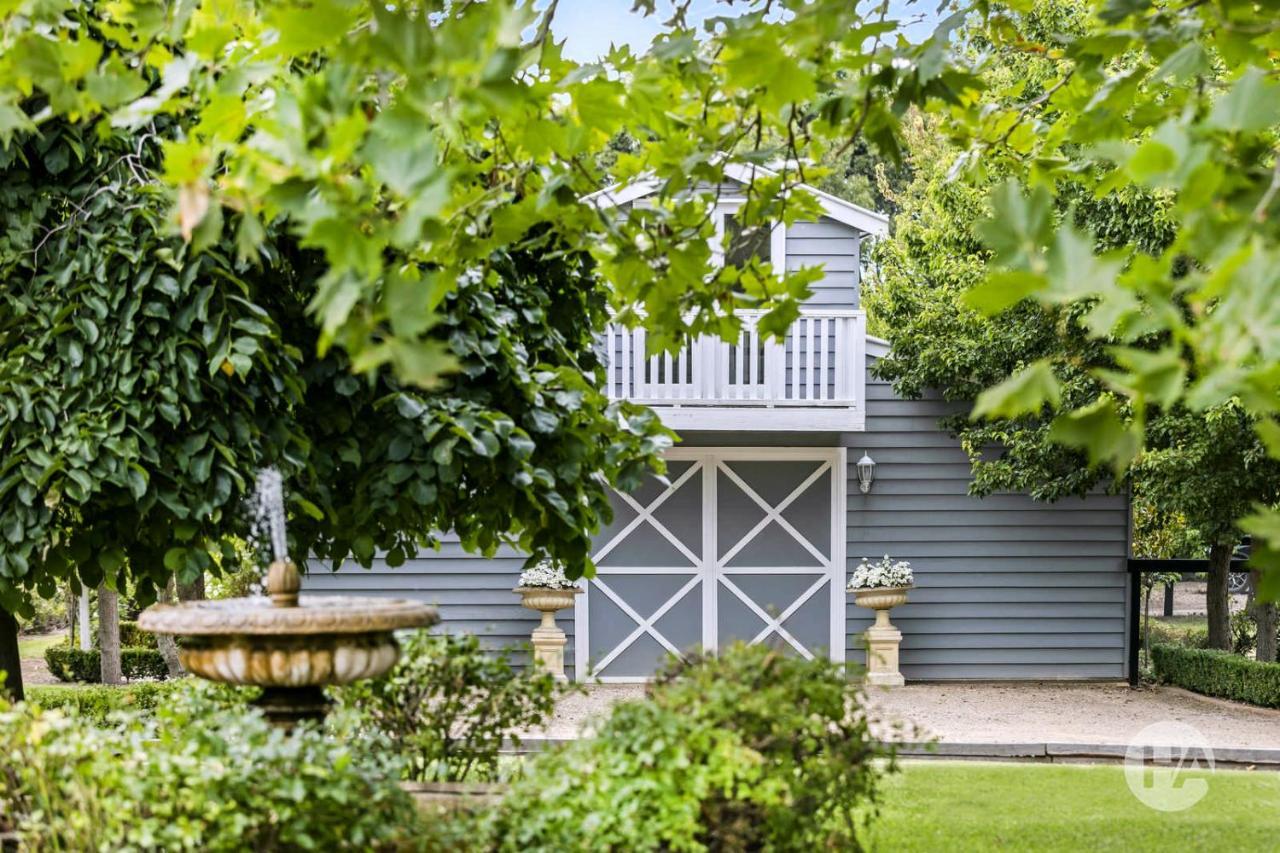 Farm Stay Maple Cottage At Wilindi Estate Tyabb Exteriör bild